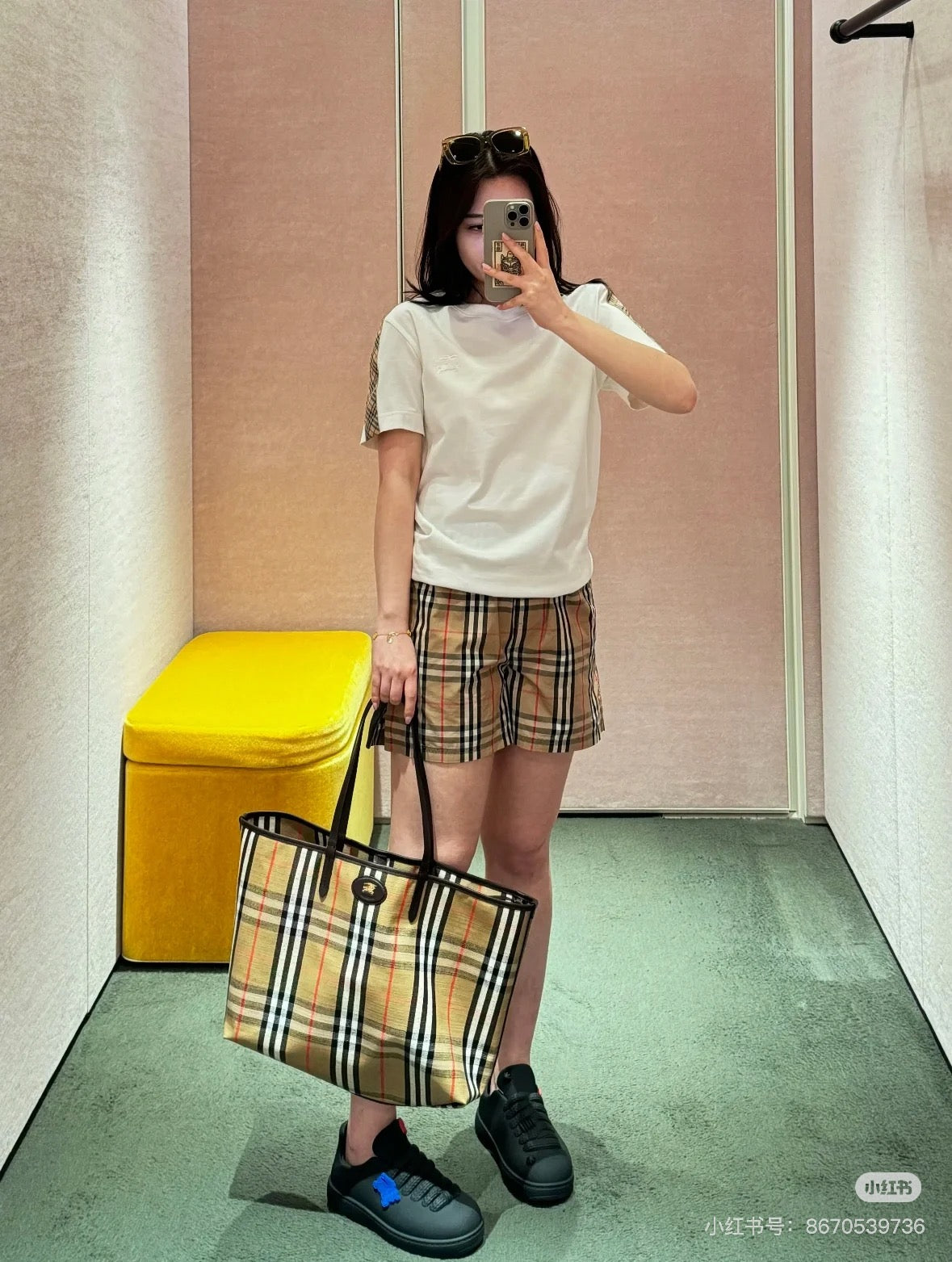 양 공장 / 버버리 쇼퍼백 가방