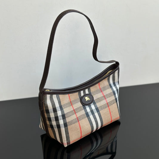 양 공장 / 버버리 겨드랑이 가방