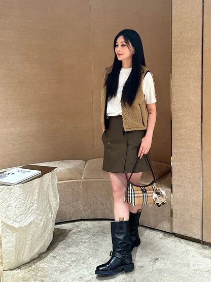 양 공장 / 버버리 겨드랑이 가방