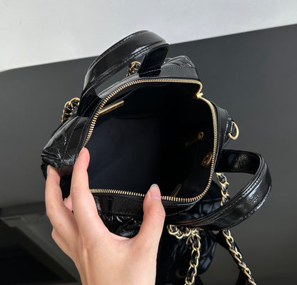 양 공장 / 샤넬 에나멜 가방