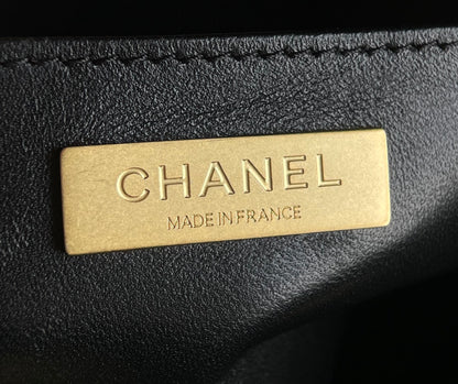 양 공장 / 샤넬 에나멜 가방