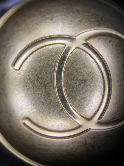 양 공장 / 샤넬 에나멜 가방