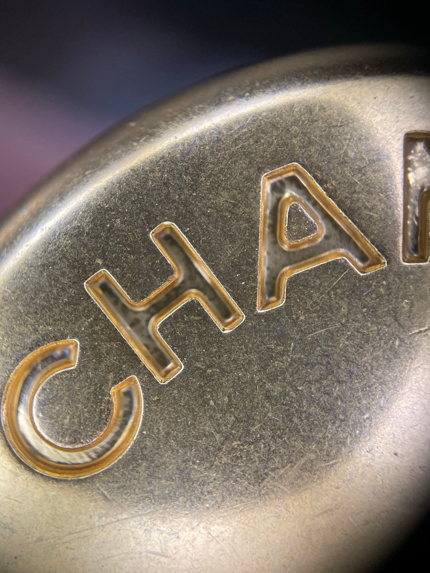 양 공장 / 샤넬 에나멜 가방