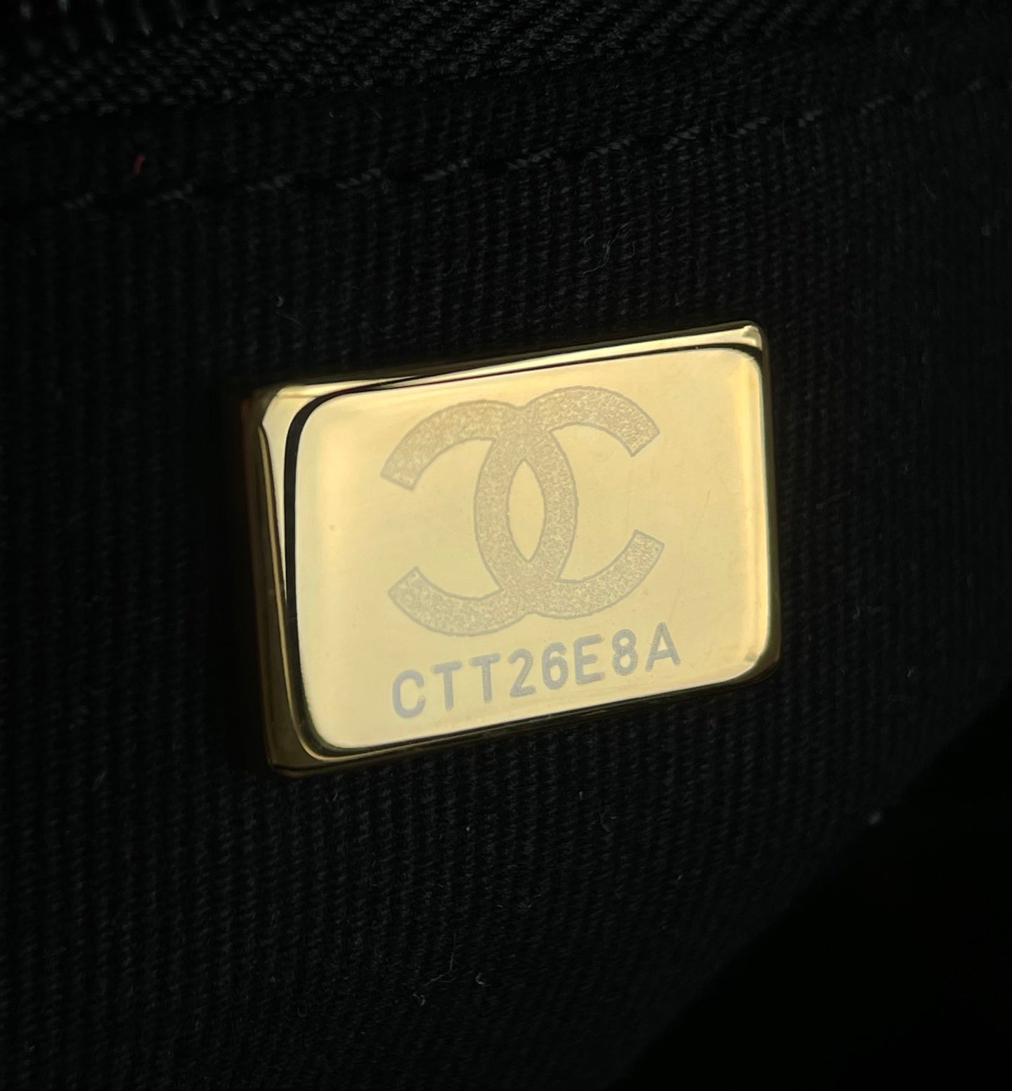 양 공장 / 샤넬 에나멜 가방