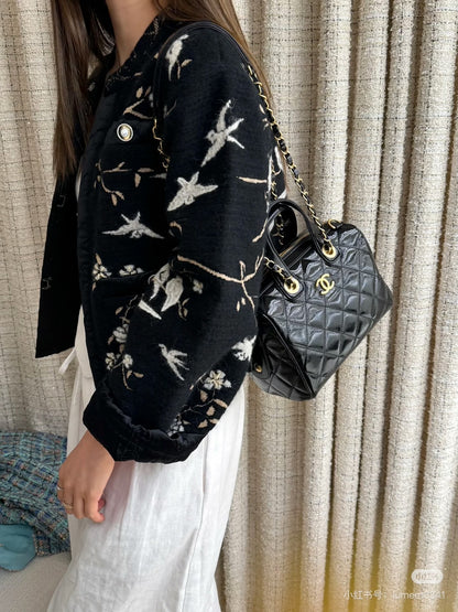 양 공장 / 샤넬 에나멜 가방