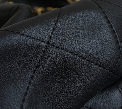 양 공장 / 샤넬 통가죽 흑금 가방