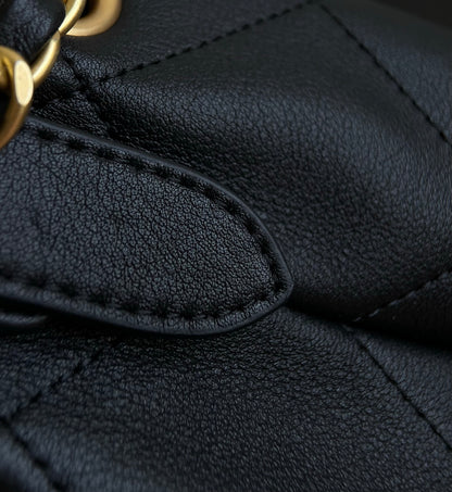 양 공장 / 샤넬 통가죽 흑금 가방