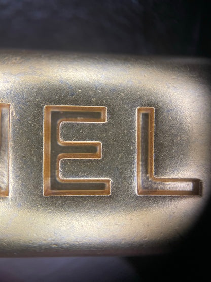 양 공장 / 샤넬 통가죽 흑금 가방