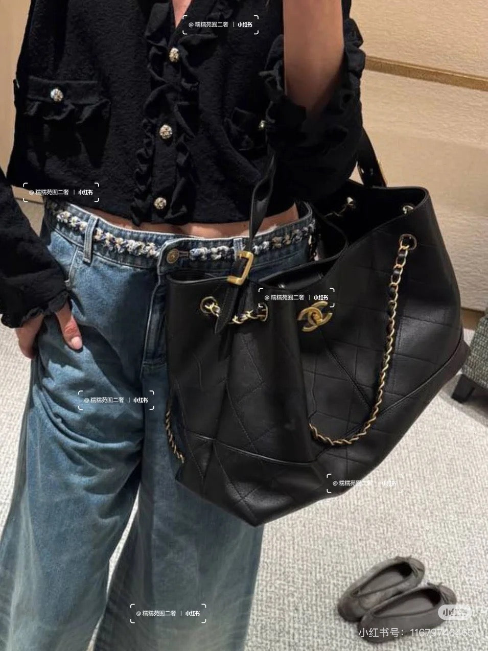 양 공장 / 샤넬 통가죽 흑금 가방