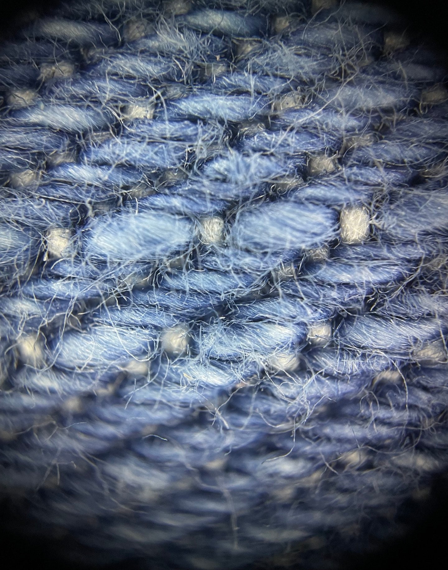 양 공장 / 루이비통 겨드랑이 가방