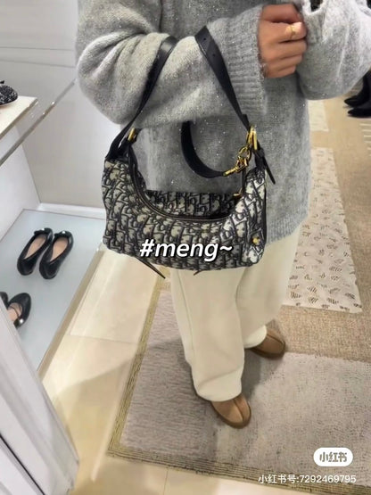 양 공장 / 디올 배낭