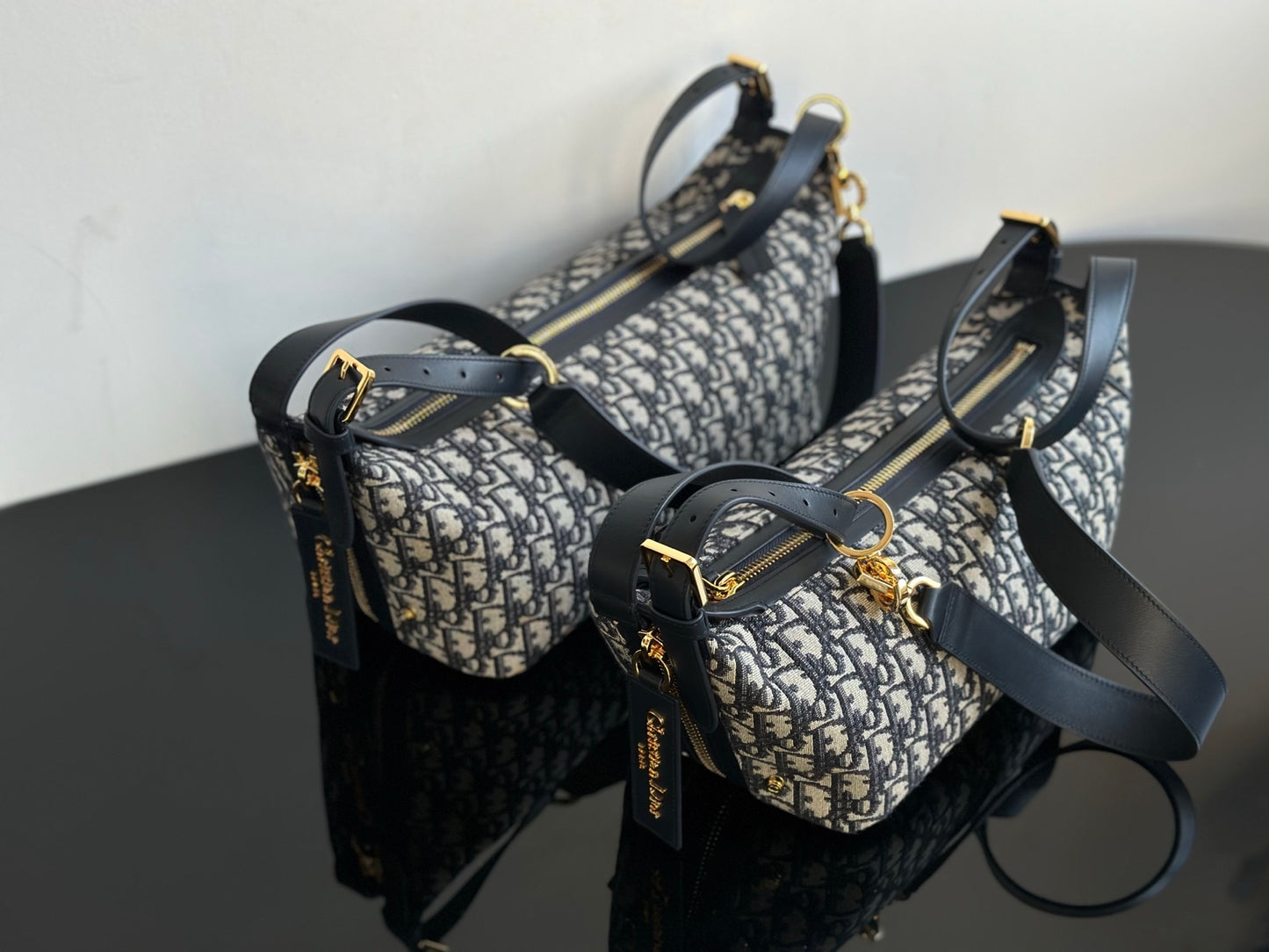 양 공장 / 디올 배낭