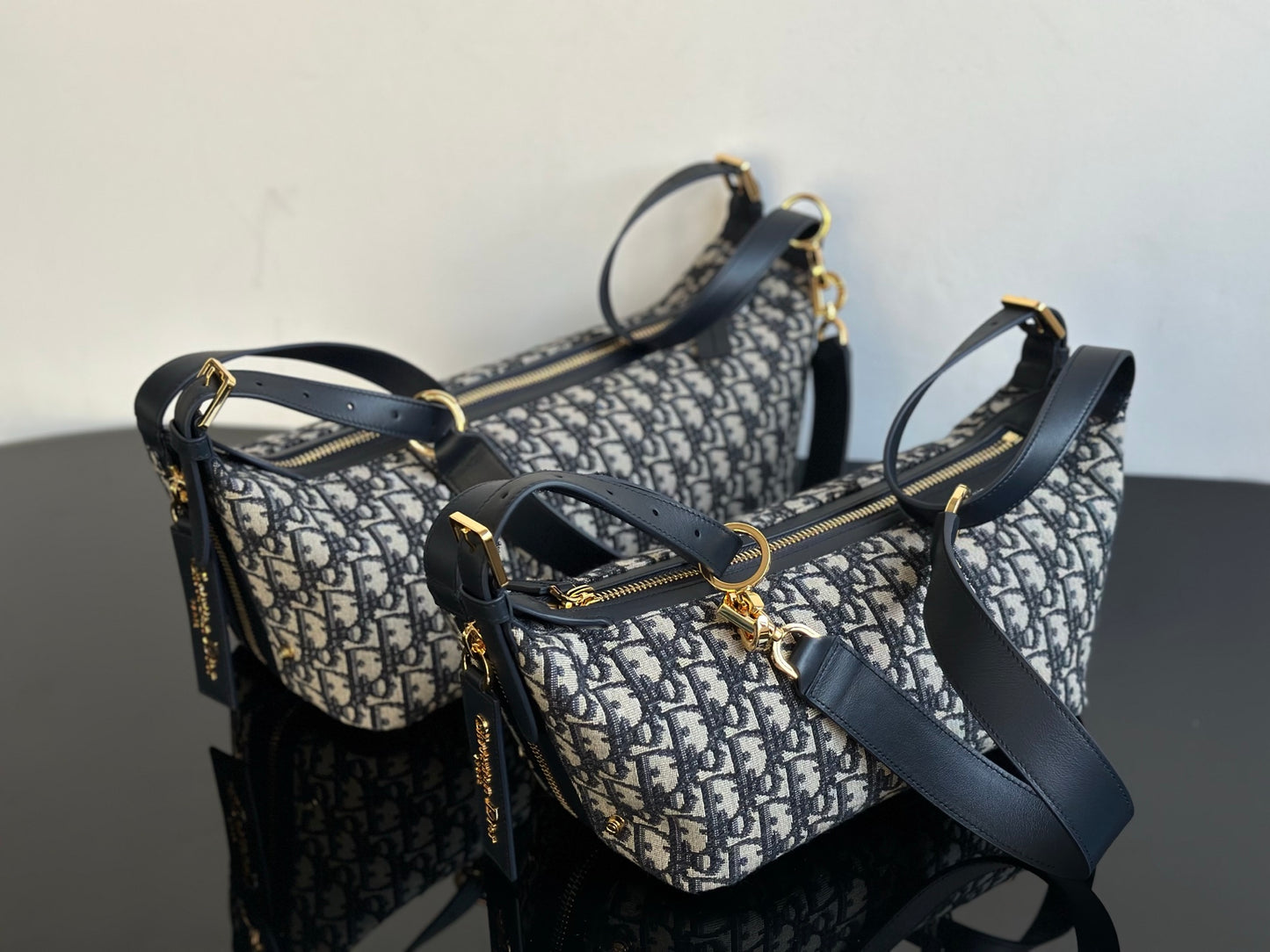 양 공장 / 디올 배낭