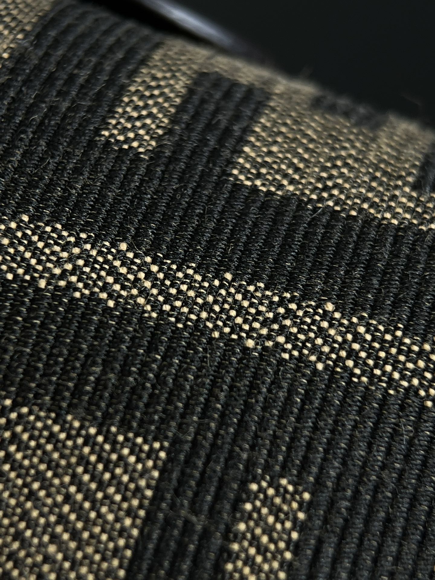 양 공장 / 펜디 스몰 토트백