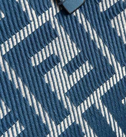 양 공장 / 펜디 스몰 토트백