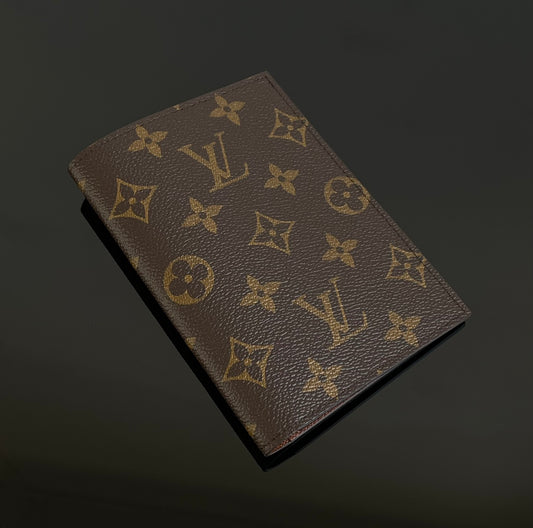 양 공장 / 루이비통 여권 지갑