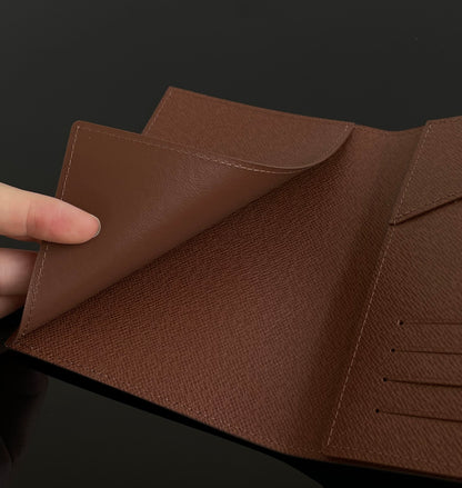 양 공장 / 루이비통 여권 지갑