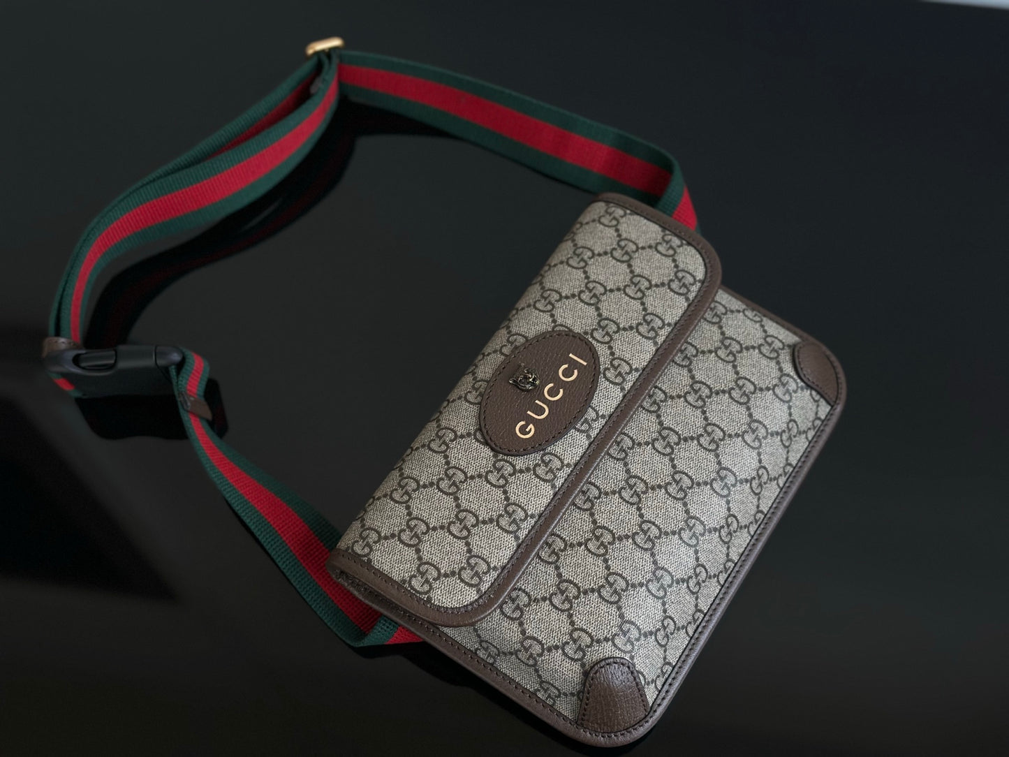 양 공장 / 구찌 가방