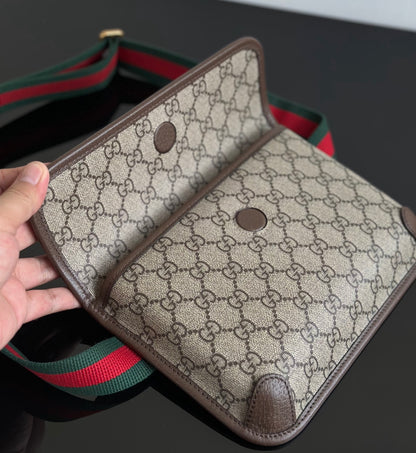 양 공장 / 구찌 가방