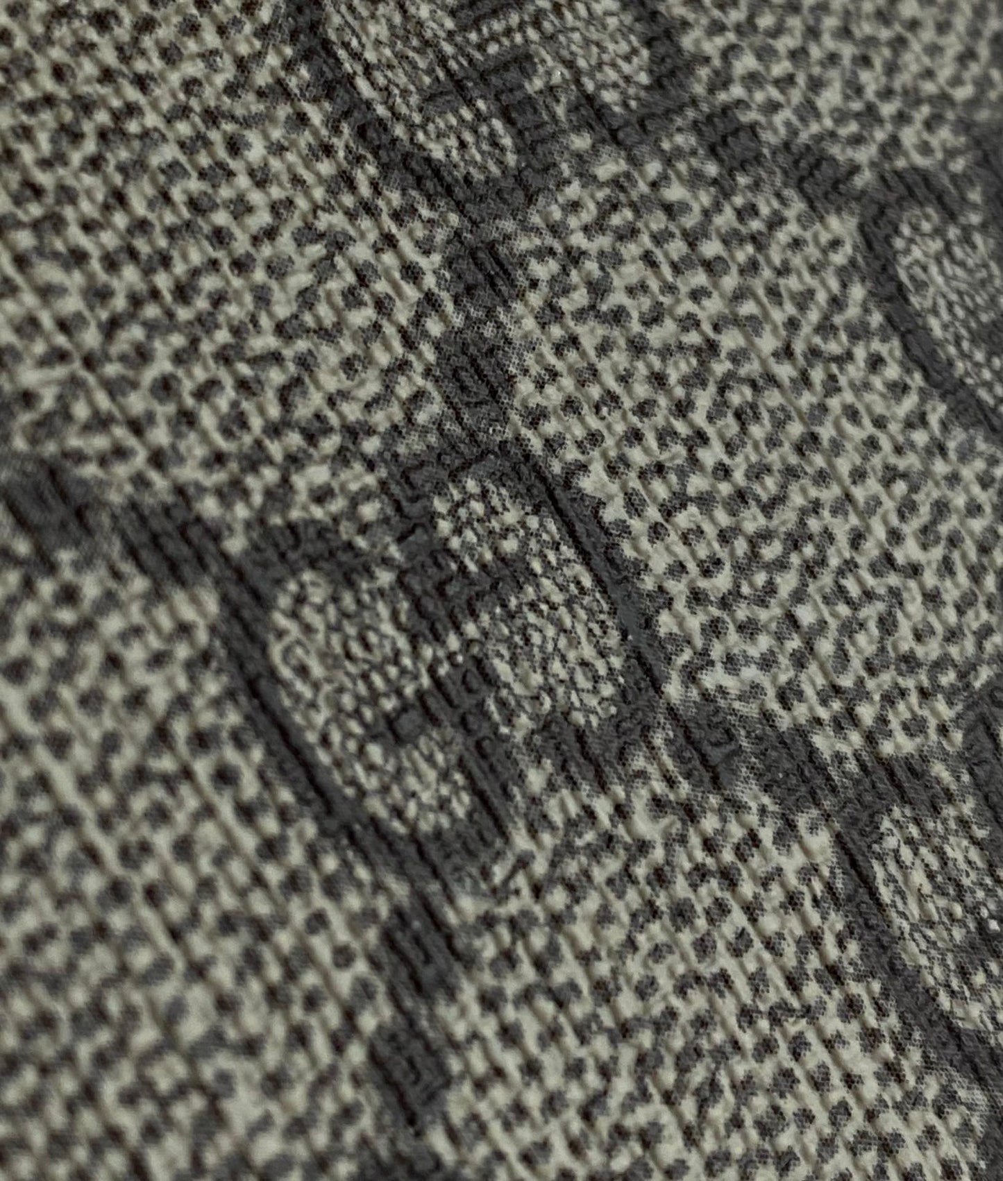 양 공장 / 구찌 가방