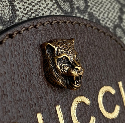 양 공장 / 구찌 가방