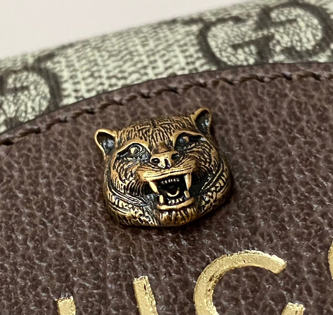 양 공장 / 구찌 가방