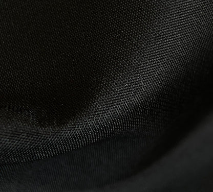 양 공장 / 샤넬 여행 가방