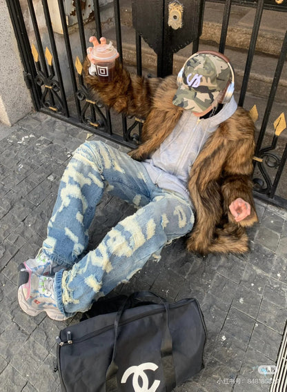 양 공장 / 샤넬 여행 가방