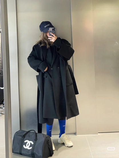 양 공장 / 샤넬 여행 가방