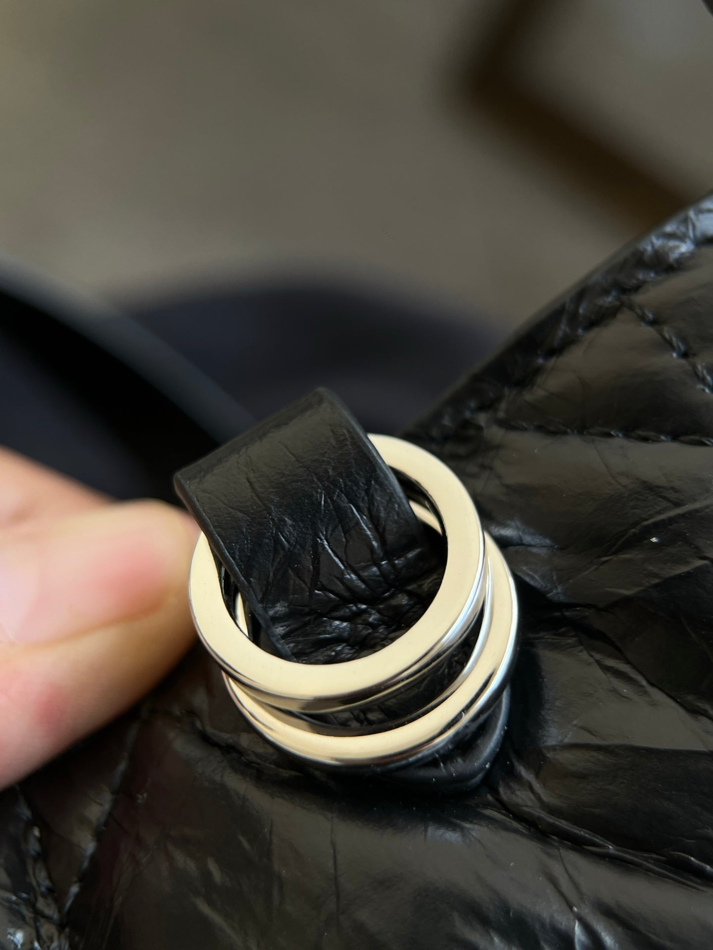 양 공장 / 디올 에나멜 장바구니 가방