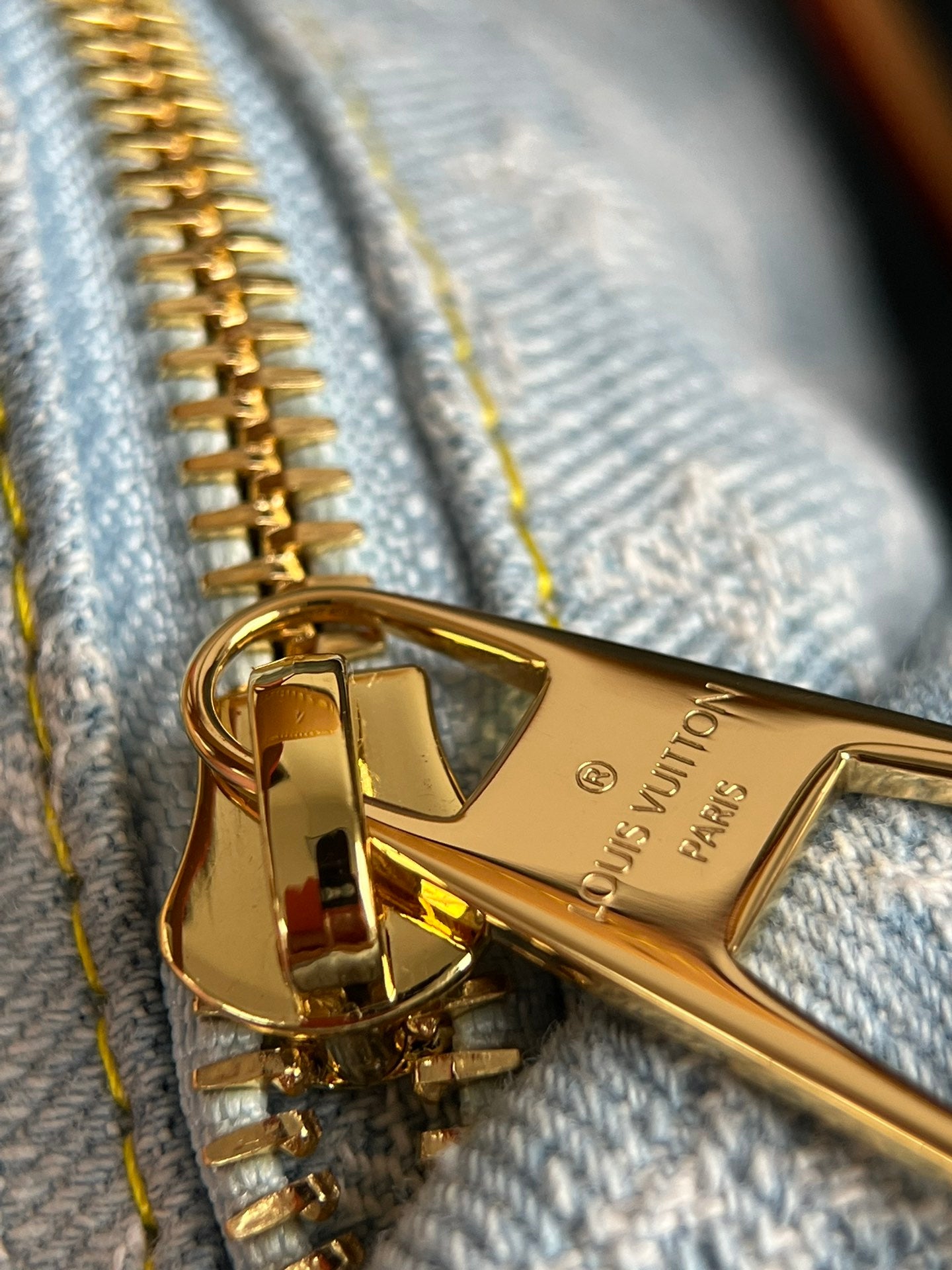 양 공장 / 루이비통 네이비 데님백