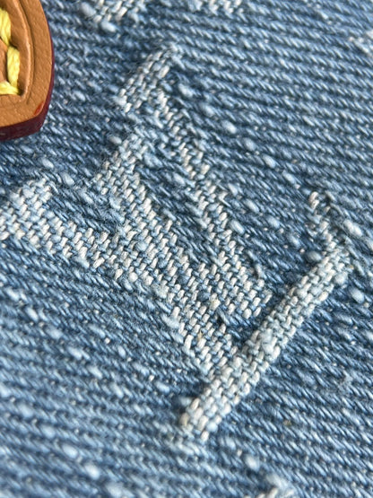 양 공장 / 루이비통 미니 베개 가방