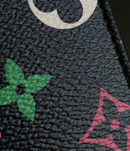 양 공장 / 루이비통 핸드폰 가방