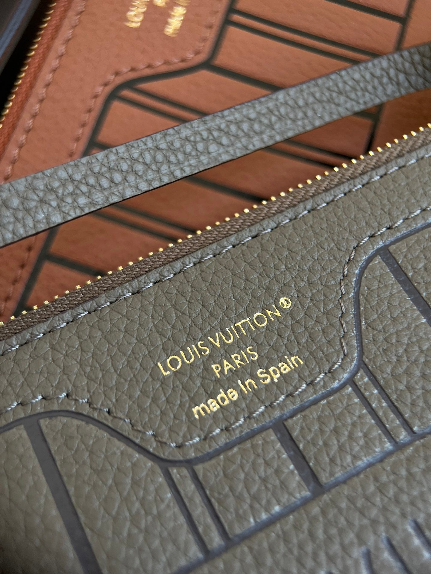 양 공장 / 루이비통 브라운 노화 가방