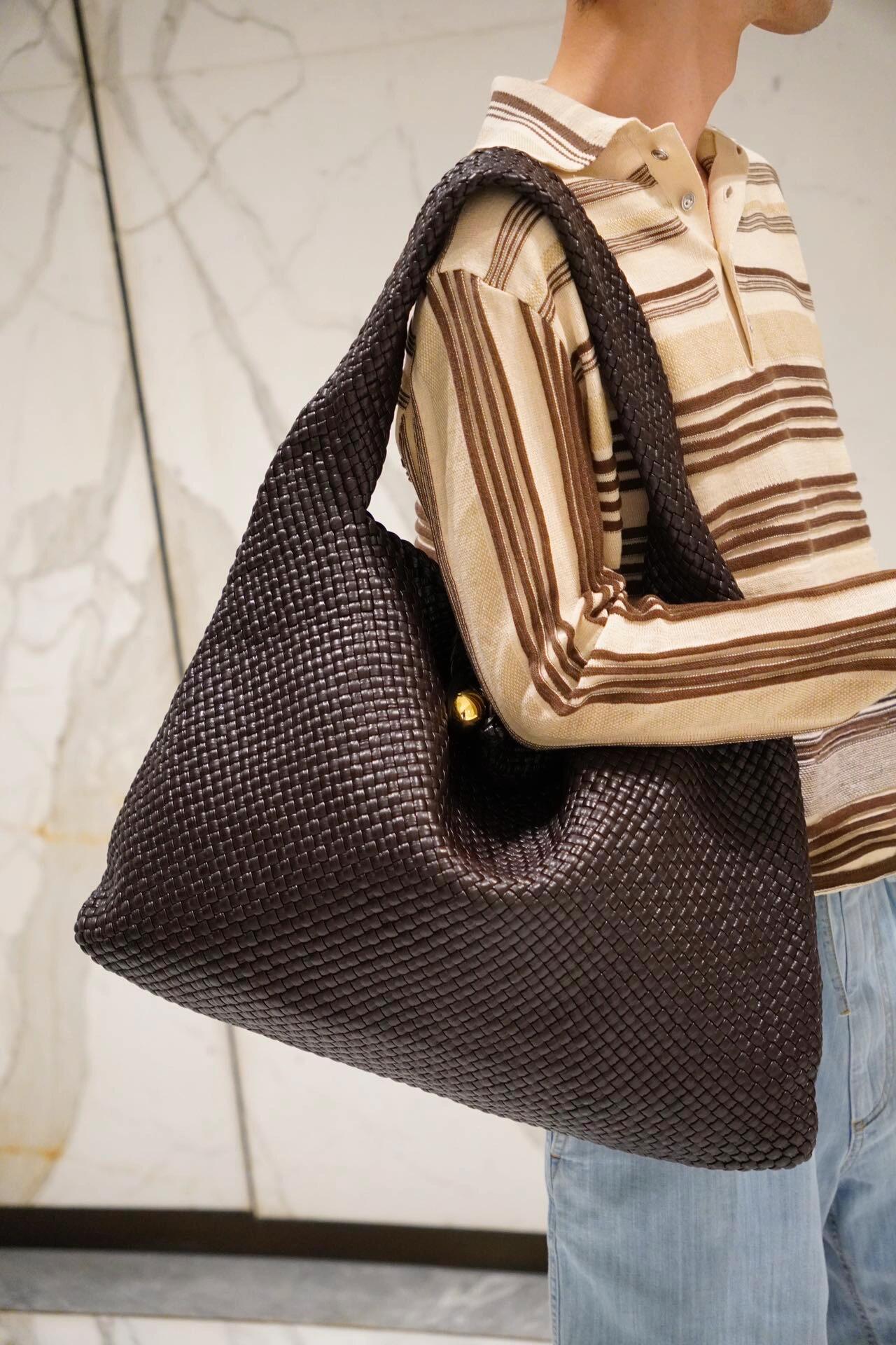 R공장 / 보테가베네타 남성 스트라이프 긴팔