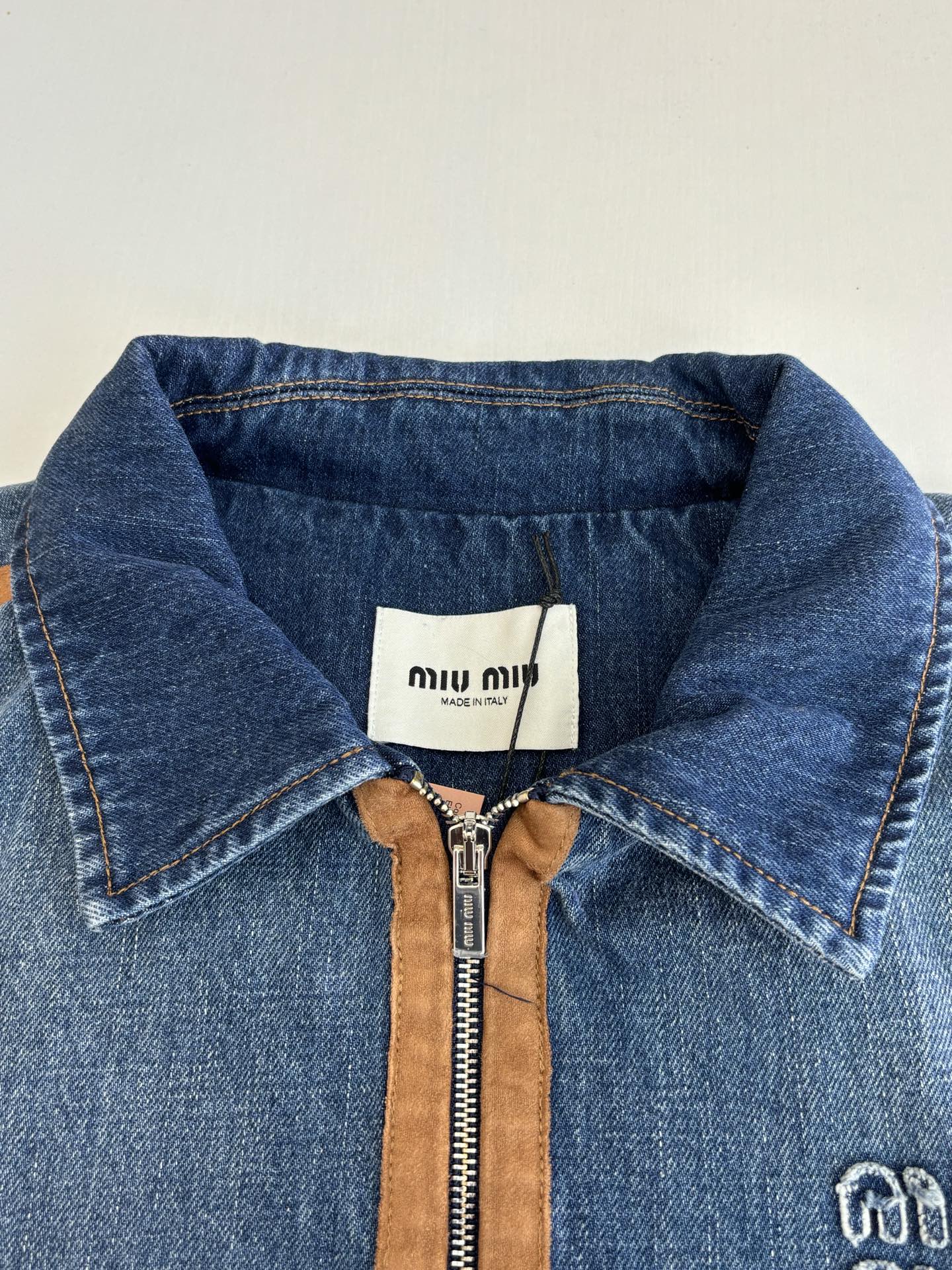 체인2호 / 미우미우 여성 데님 재킷