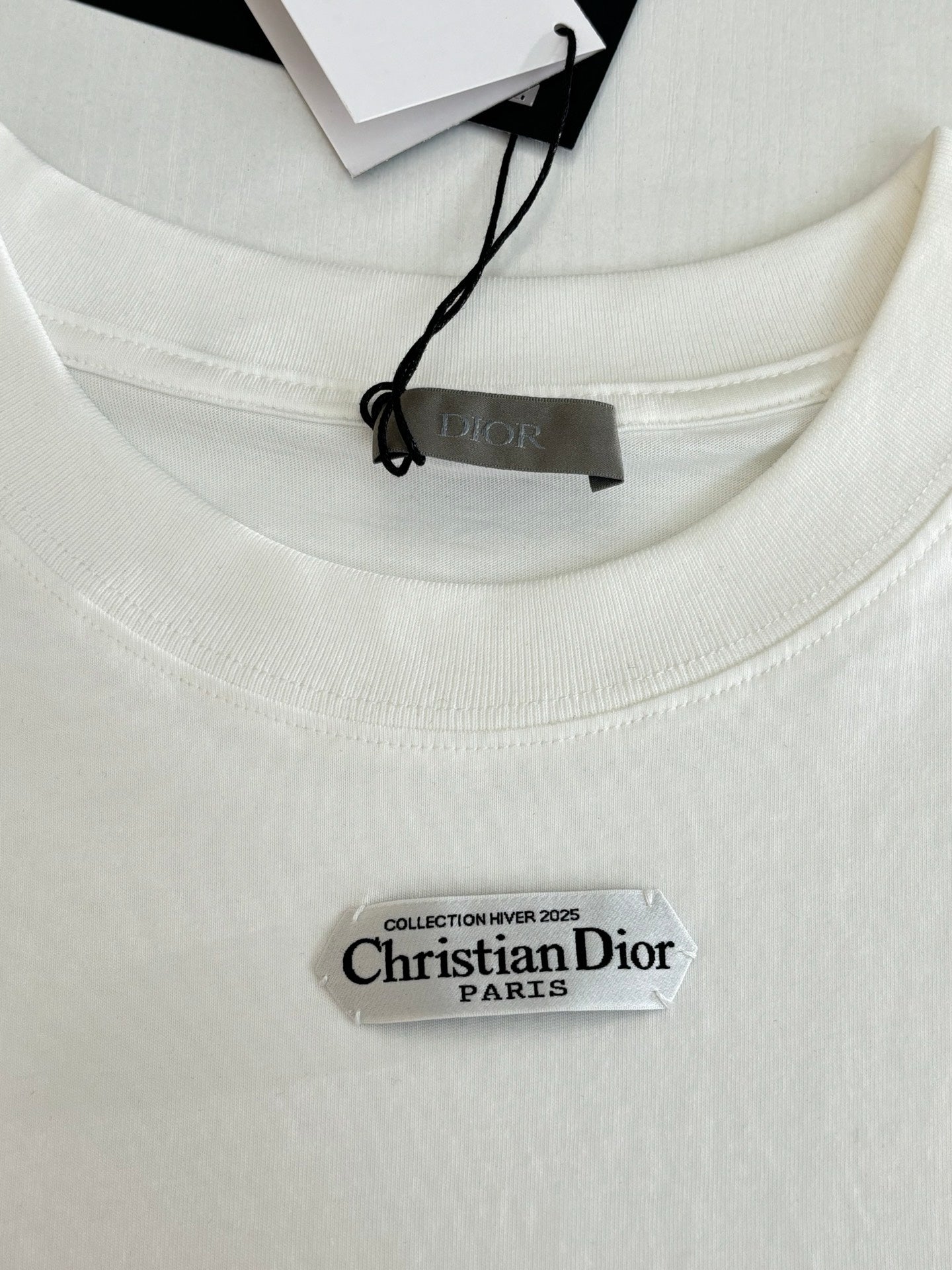 체인2호 / 디올 여성 긴팔티