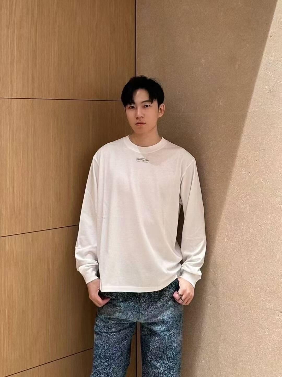 체인2호 / 디올 여성 긴팔티