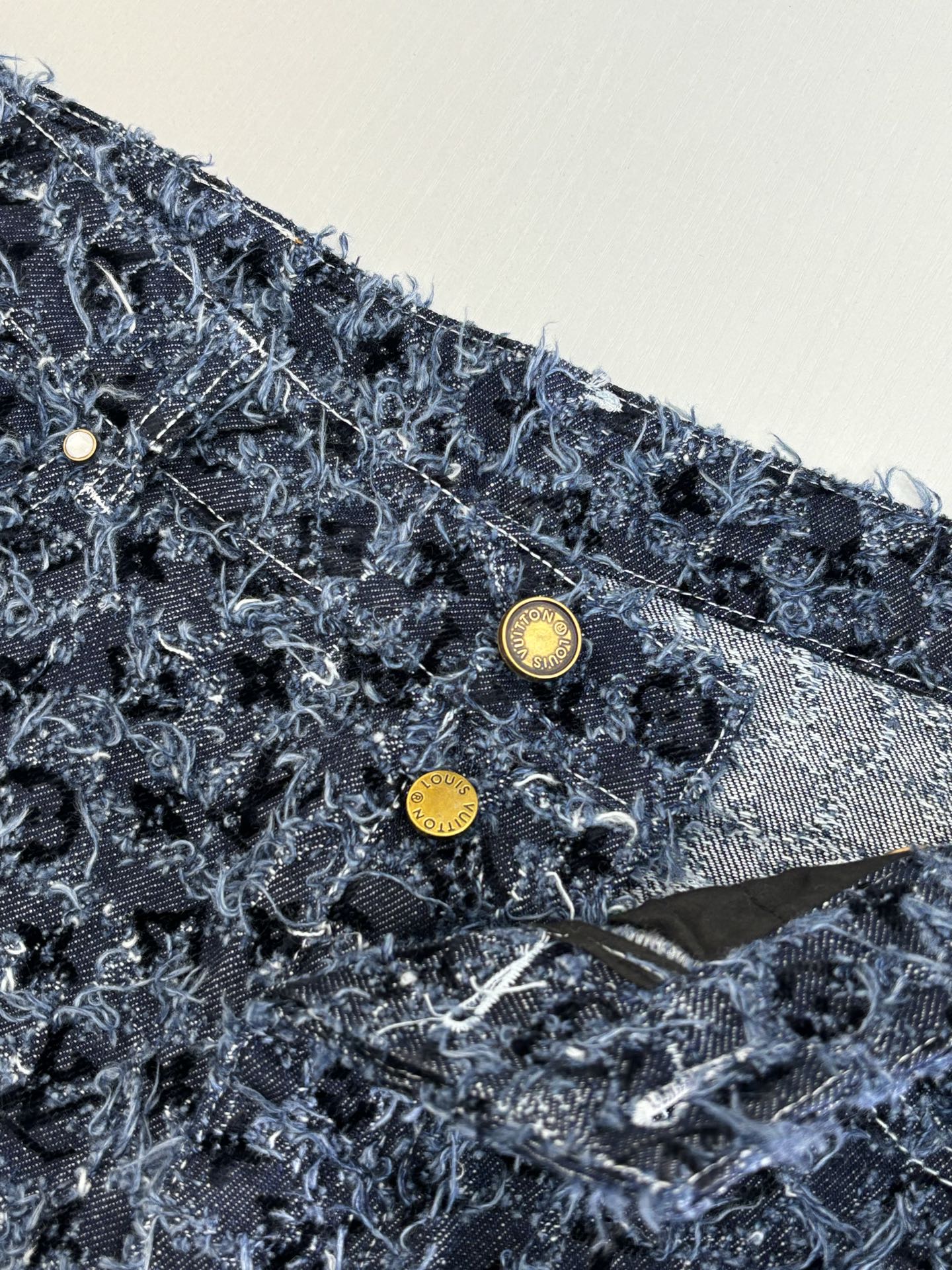 체인2호 / 루이비통 남성 여성 수술 데님 팬츠