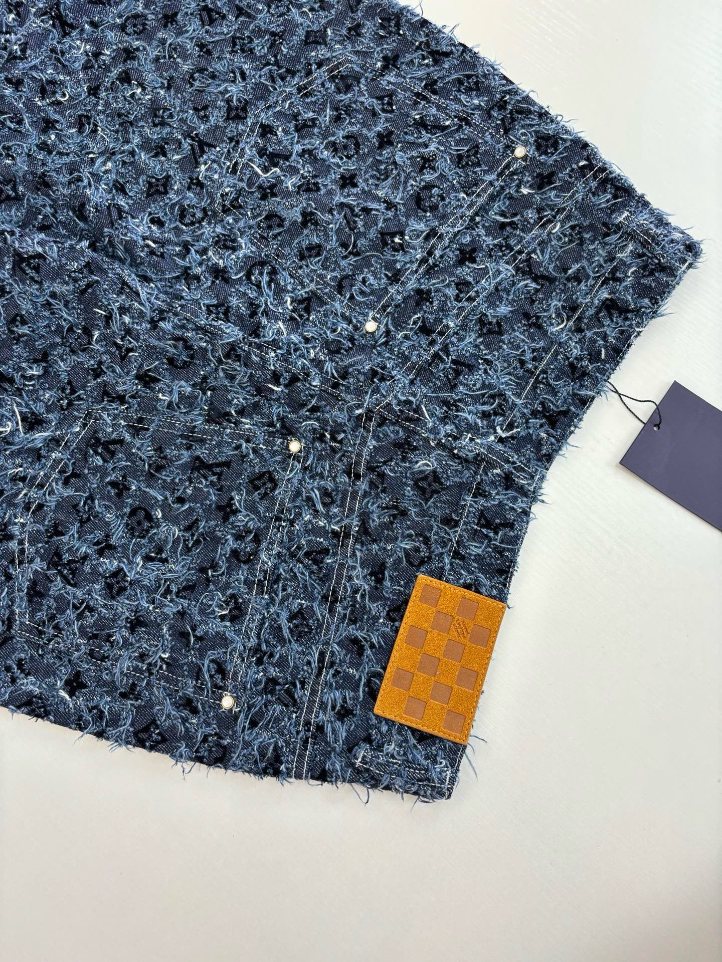 체인2호 / 루이비통 남성 여성 수술 데님 팬츠