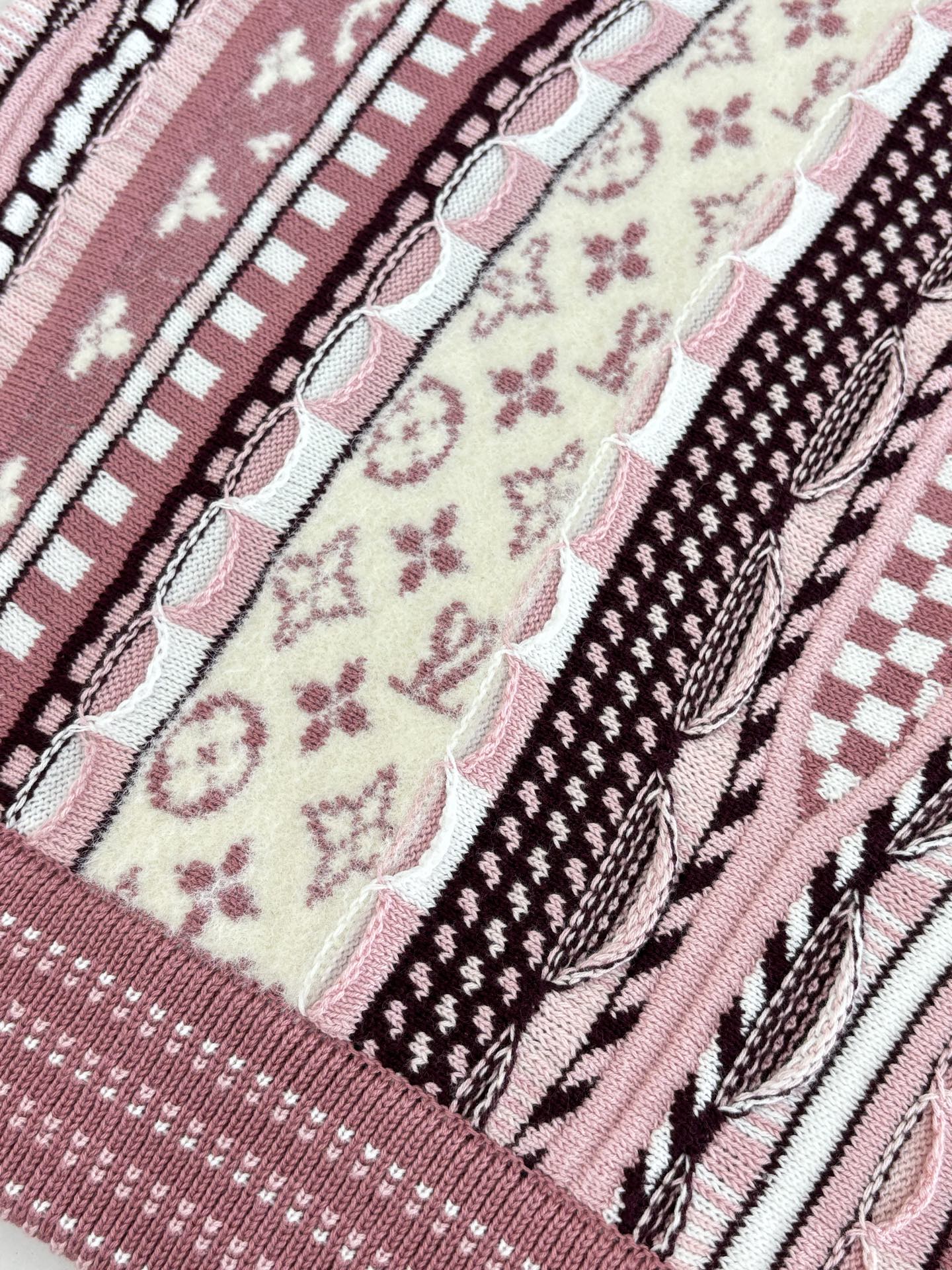 체인2호 / 루이비통 남성 여성 차이나 니트