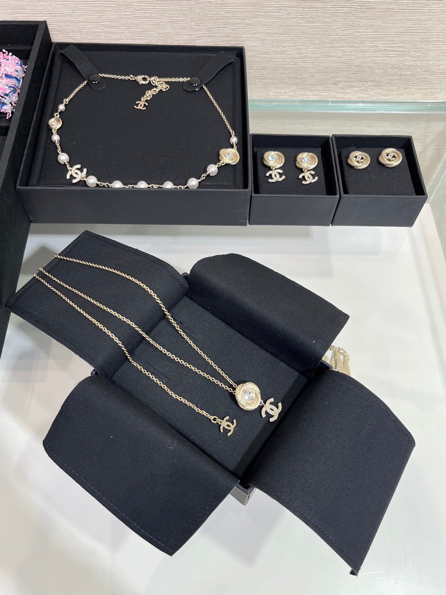 보스 악세사리 / 샤넬 여성 원형 목걸이