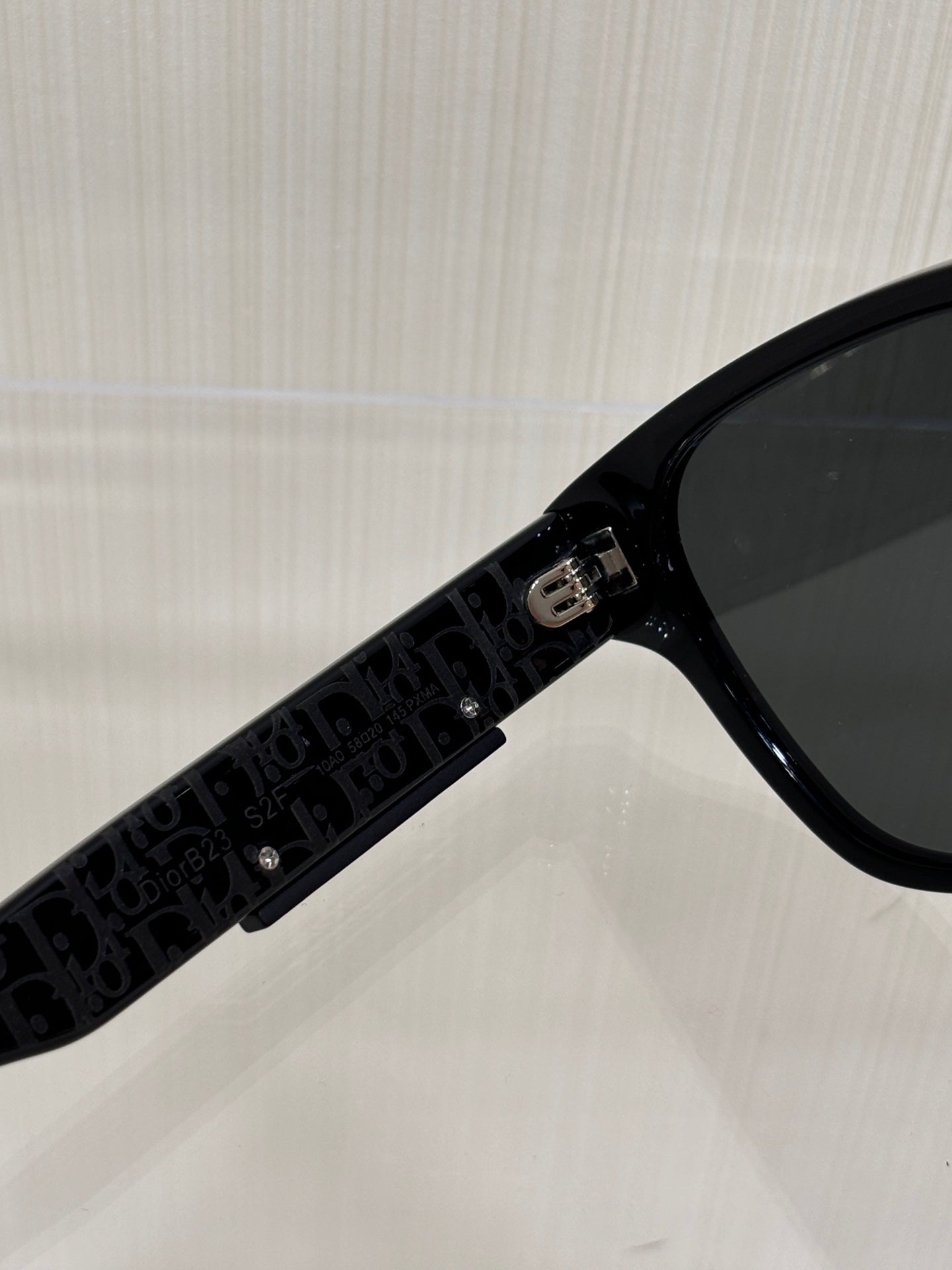 보스 악세사리 / 디올 남성 선글라스