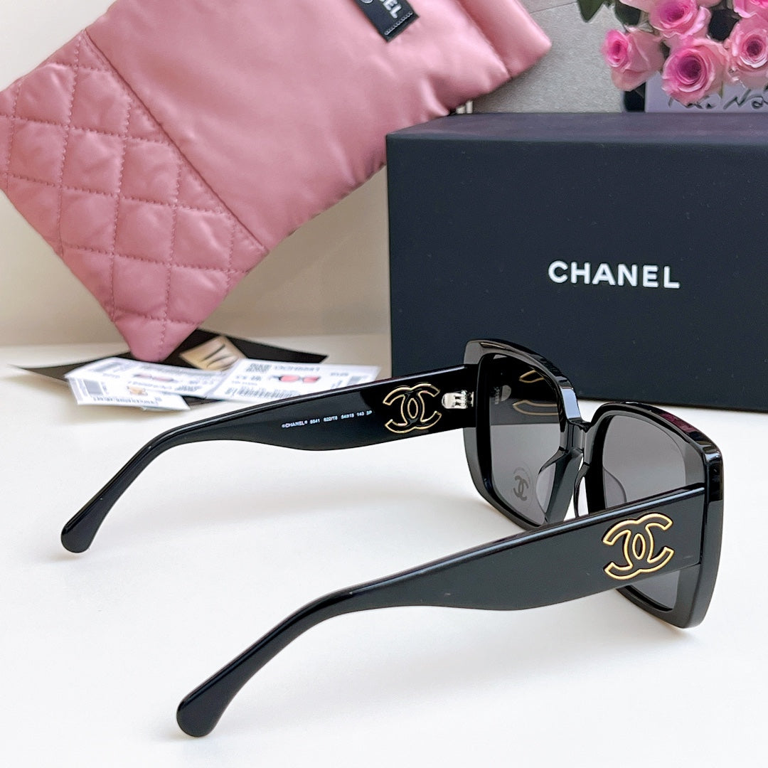 보스 악세사리 / 샤넬 여성 선글라스