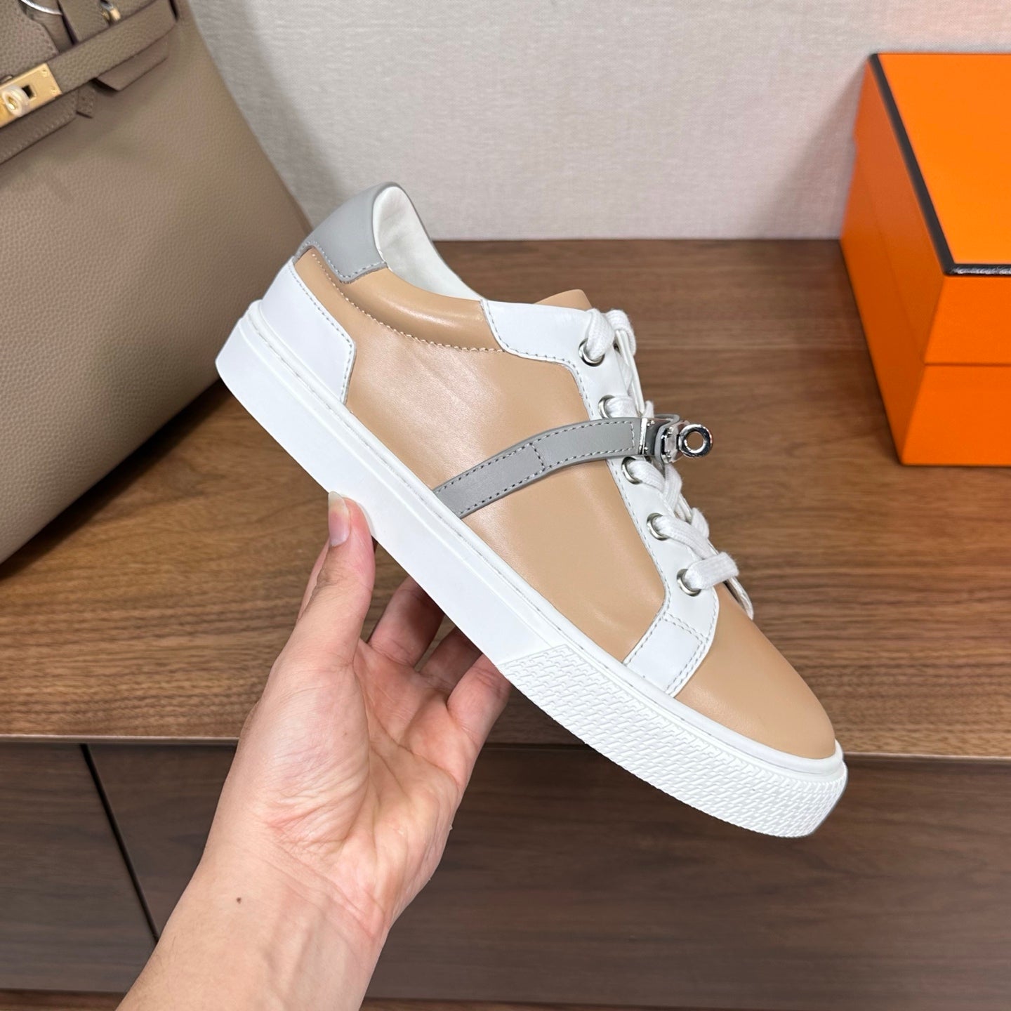 빙 공장 / 에르메스 남성 여성 신발 커플 스니커즈