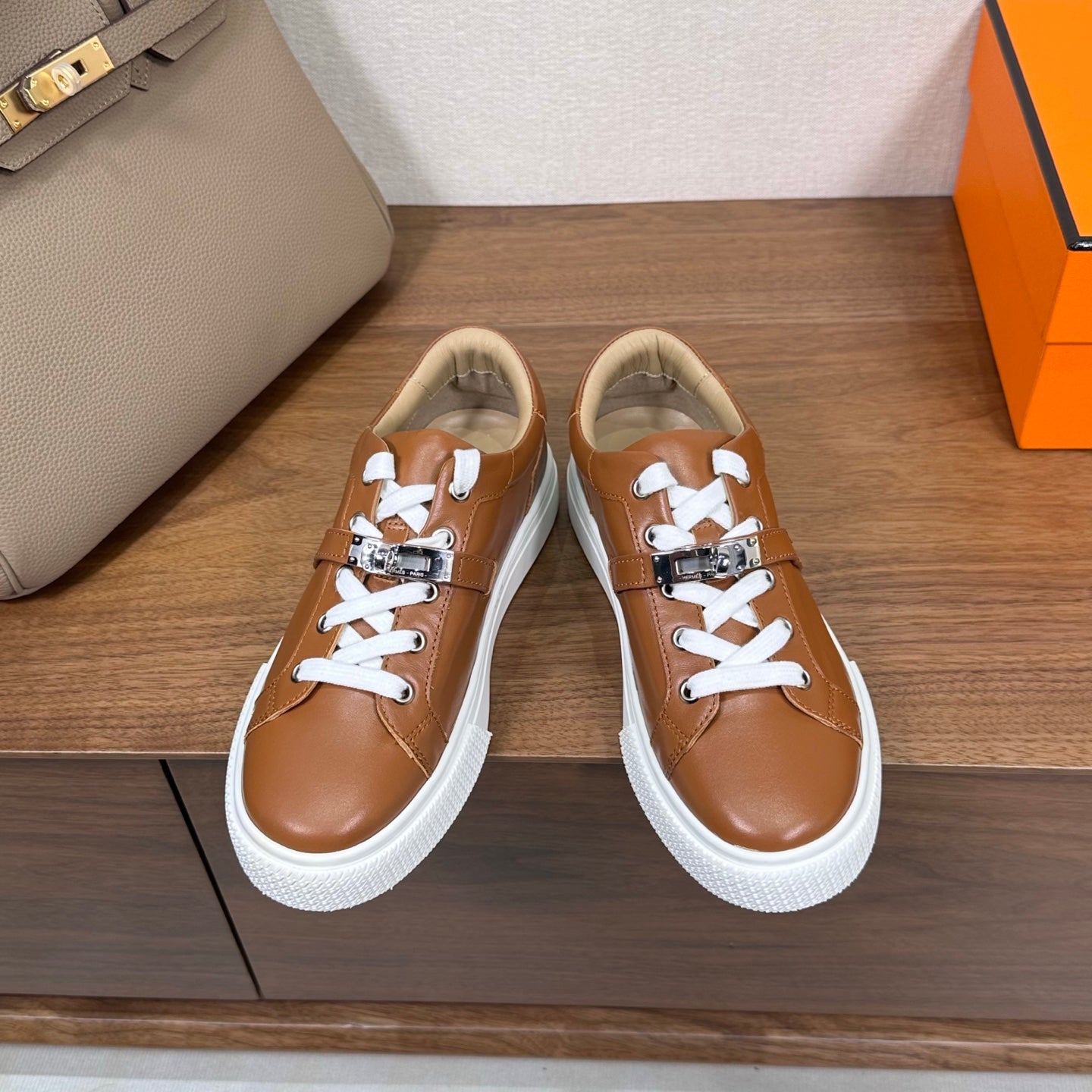 빙 공장 / 에르메스 남성 여성 신발 커플 스니커즈