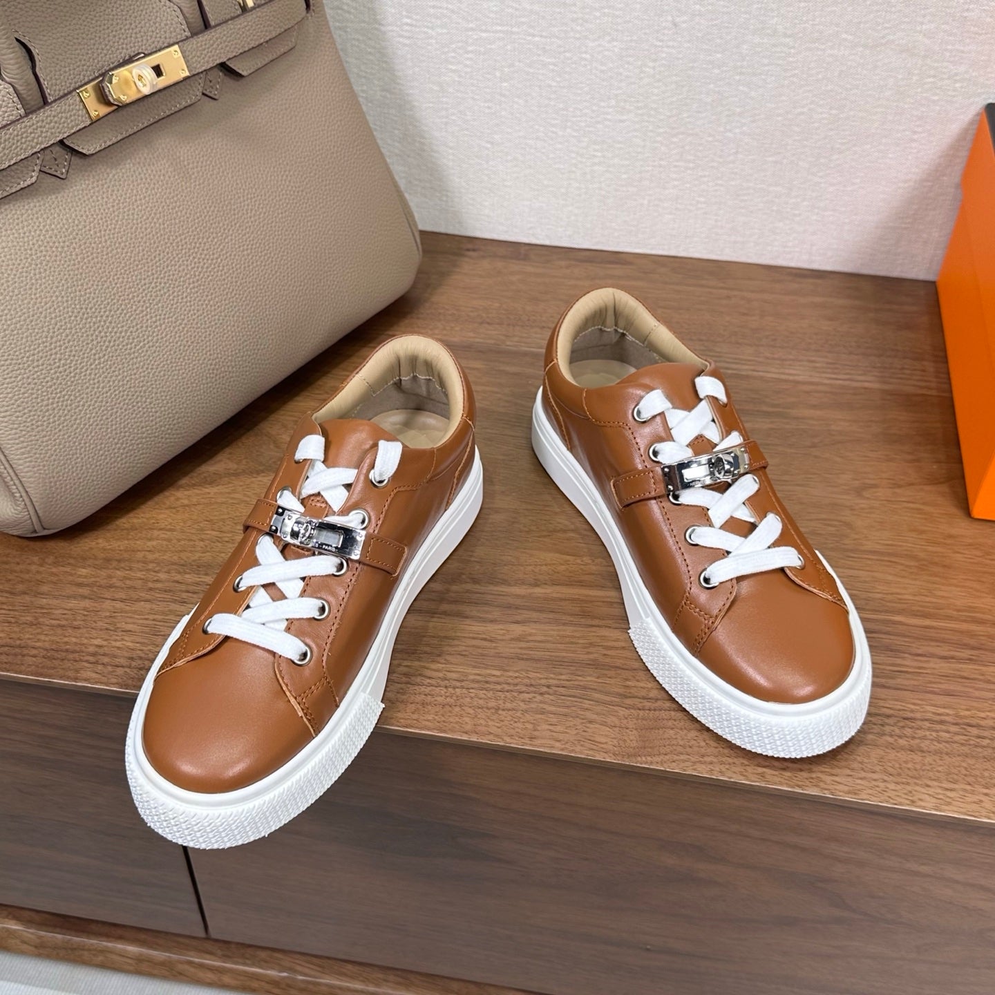 빙 공장 / 에르메스 남성 여성 신발 커플 스니커즈