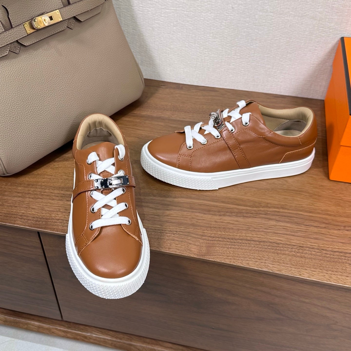 빙 공장 / 에르메스 남성 여성 신발 커플 스니커즈