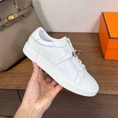 빙 공장 / 에르메스 커플 스니커즈 단색 가죽 로퍼 화이트