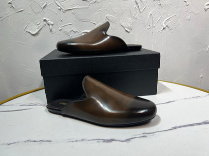 빙 공장 / 프라다 남성 가죽 구두 슬리퍼